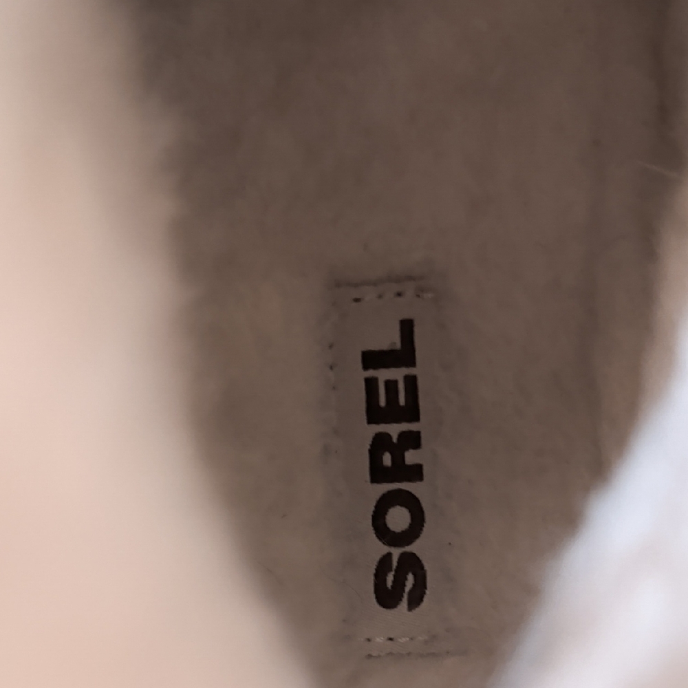 Sorel Nakiska Tan Winter Boots with White Trim Size 10 MSRP $104.95 - Picture 13 of 13